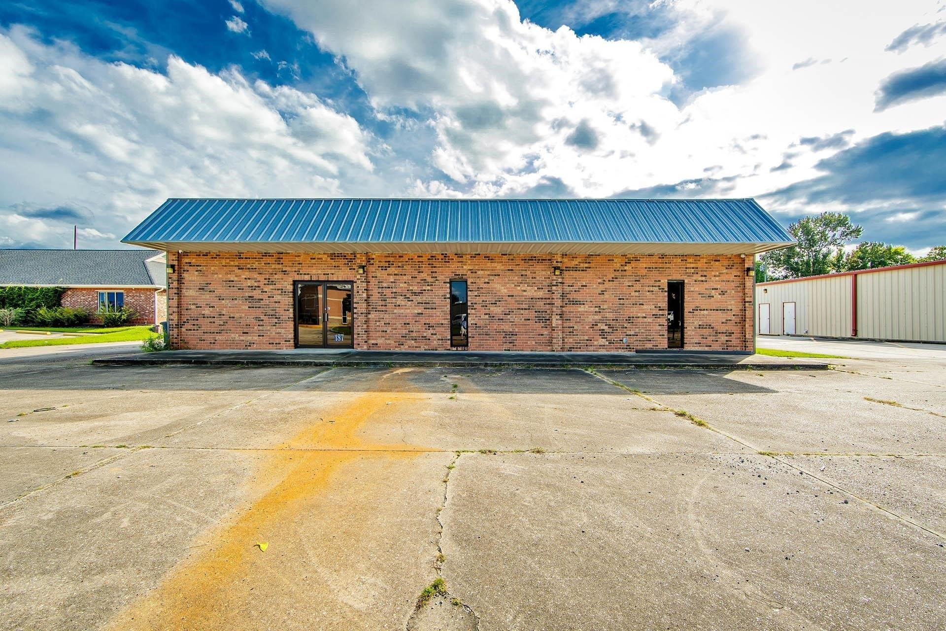 Property Image for 187 Corporate Drive