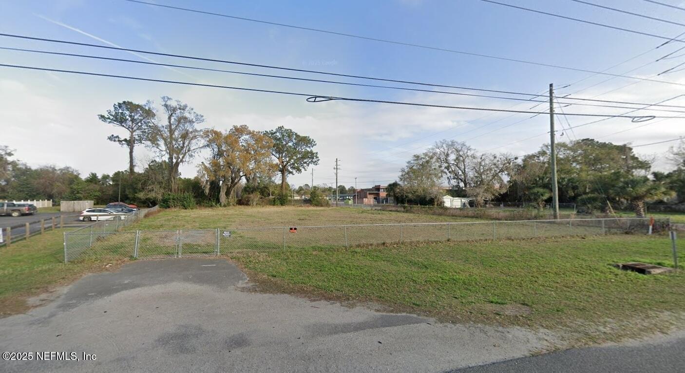 Property Image for 12761 N Main St, Jacksonville, FL 32218