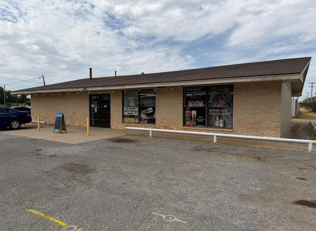 Property Image for 614 NW 1st Street