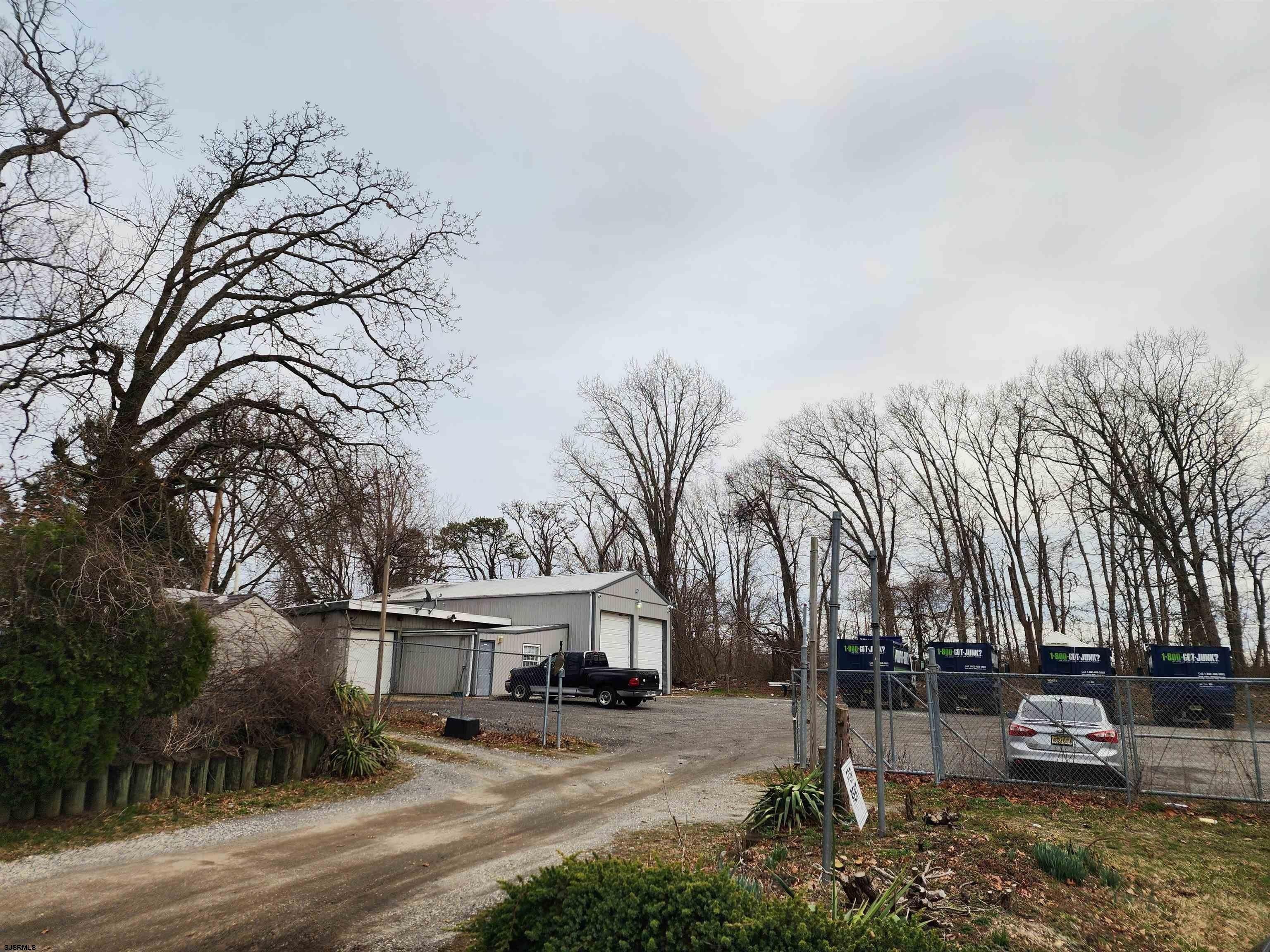 Property Image for 1027 Woodland Avenue