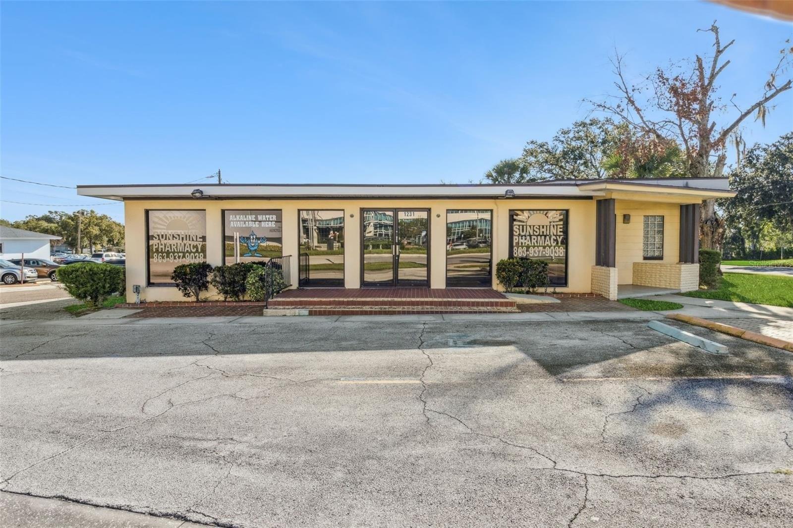 Property Image for 1231 Lakeland Hills Boulevard