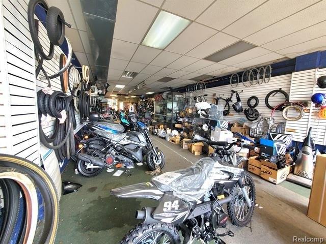 Property Image for 3123 S WAYNE Road