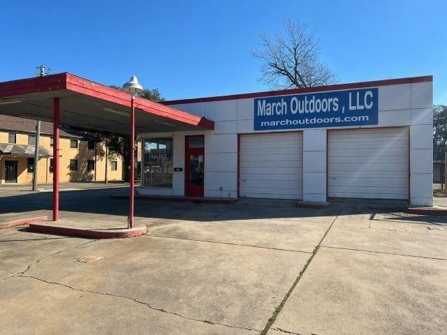 Property Image for 301 W Panola