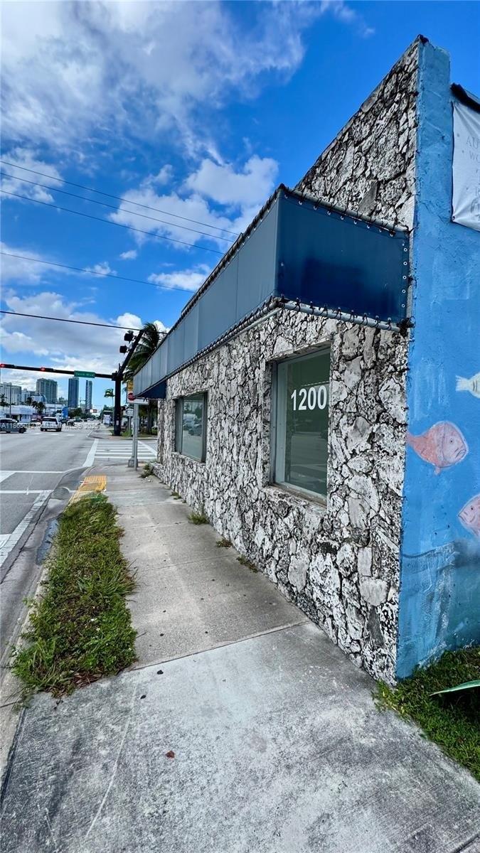 Property Image for 1200 S Federal Hwy