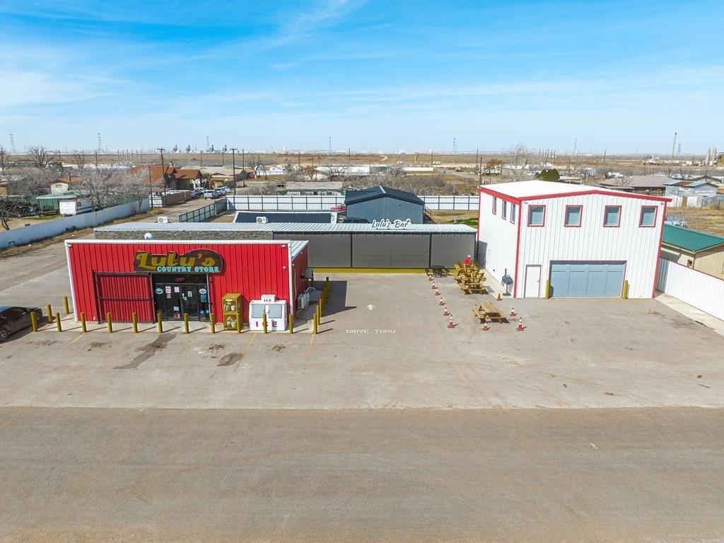 Property Image for 5011 E Hammett Dr