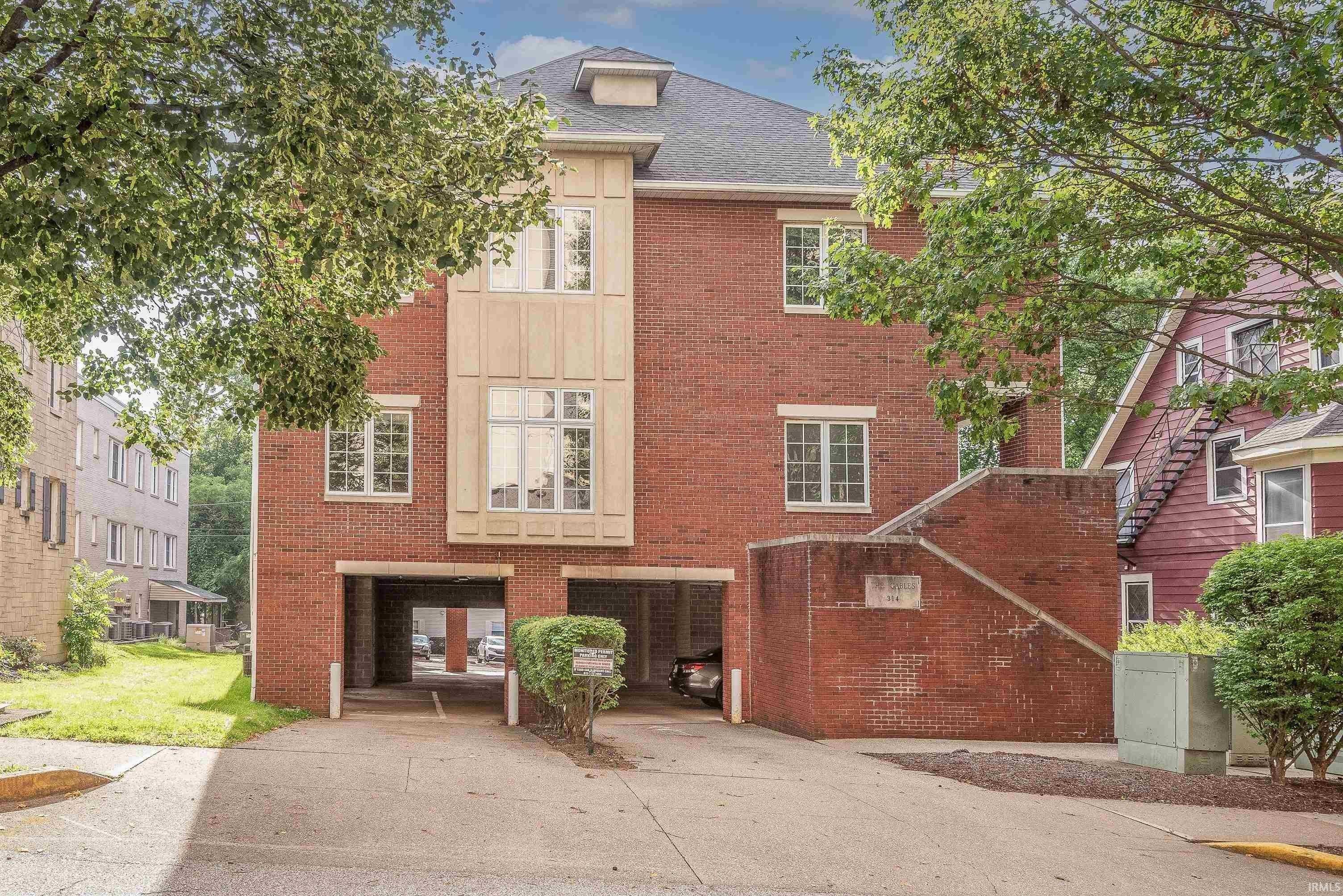 Property Image for 314 N Washington Street