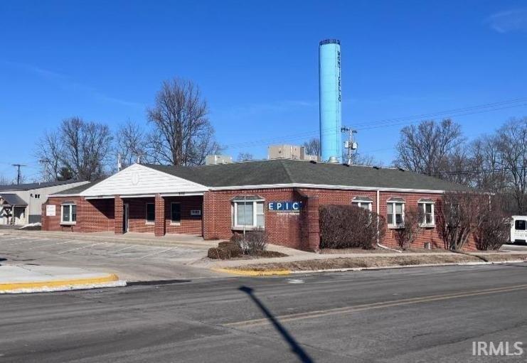Property Image for 301 N Main Street