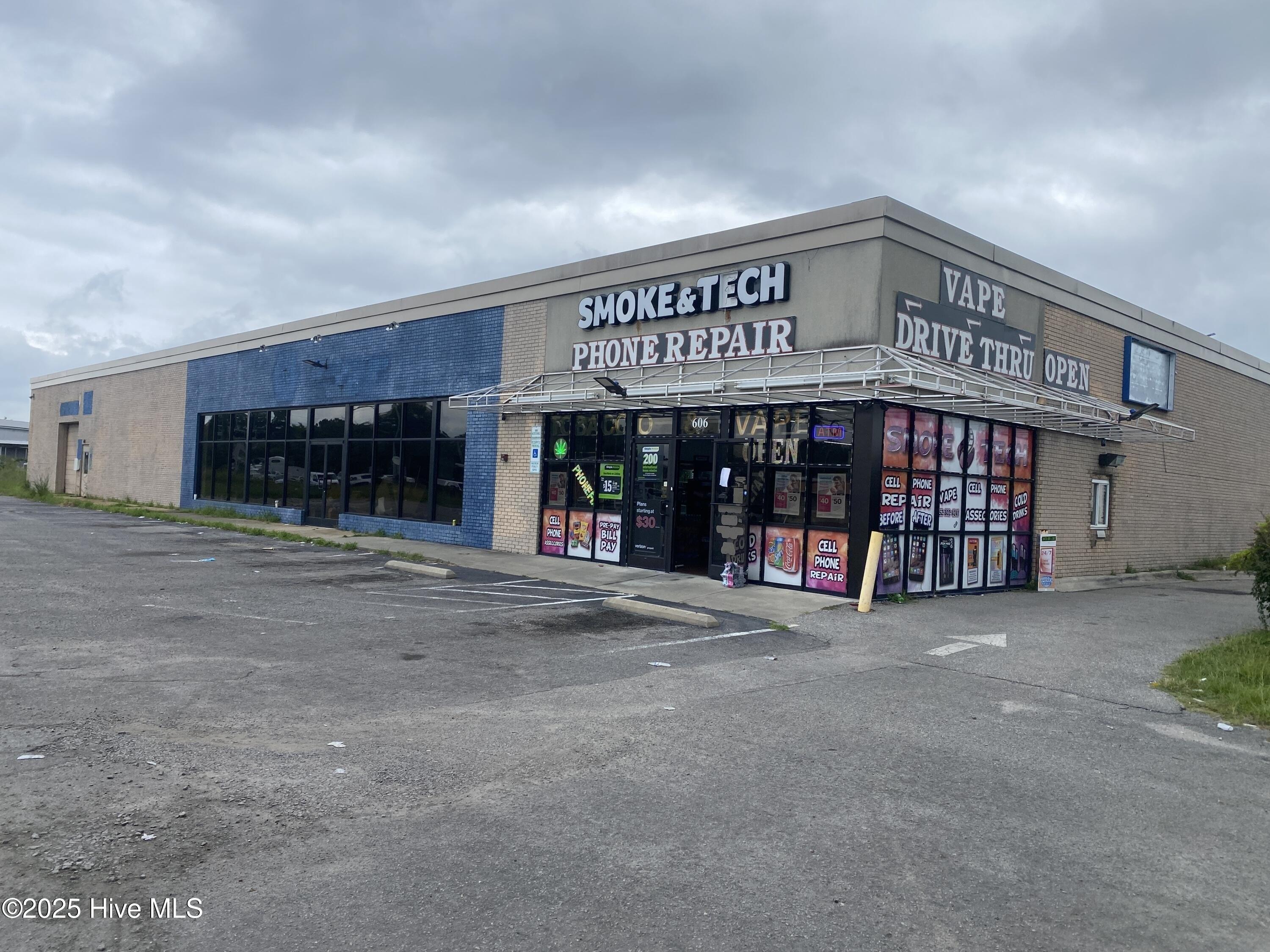 Property Image for 600 Washington Street