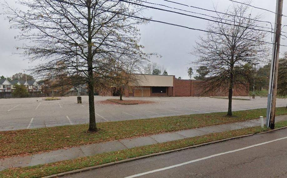 Property Image for 2877 Lamar Ave