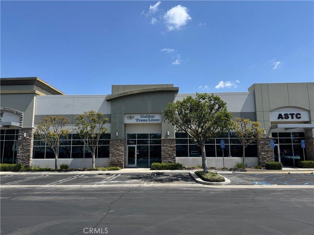 Property Image for 1115 S Grove Avenue