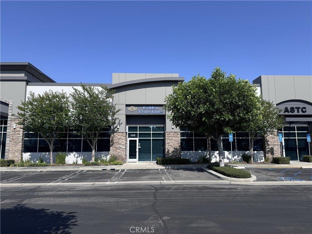 Property Image for 1115 S Grove Avenue