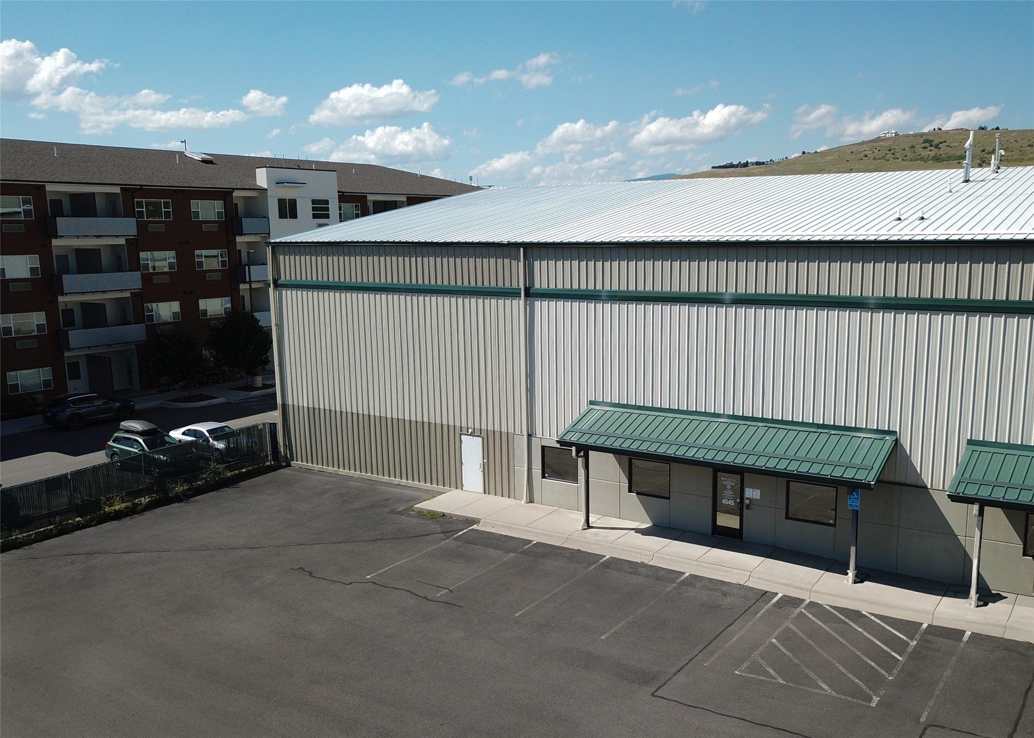 Property Image for 4545 Majestic Drive B