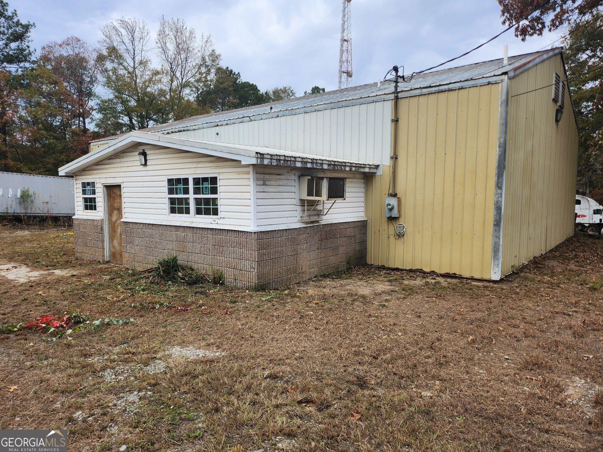 Property Image for 7156 & 7170 Maddox Road