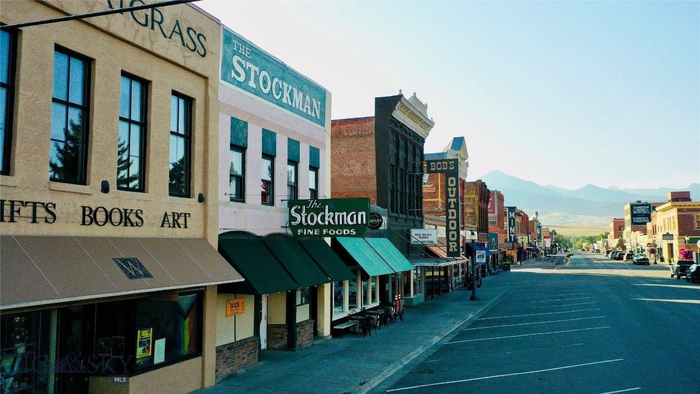 Property Image for 118 N Main Street