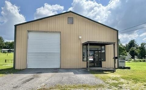 Property Image for 784 E Center St.