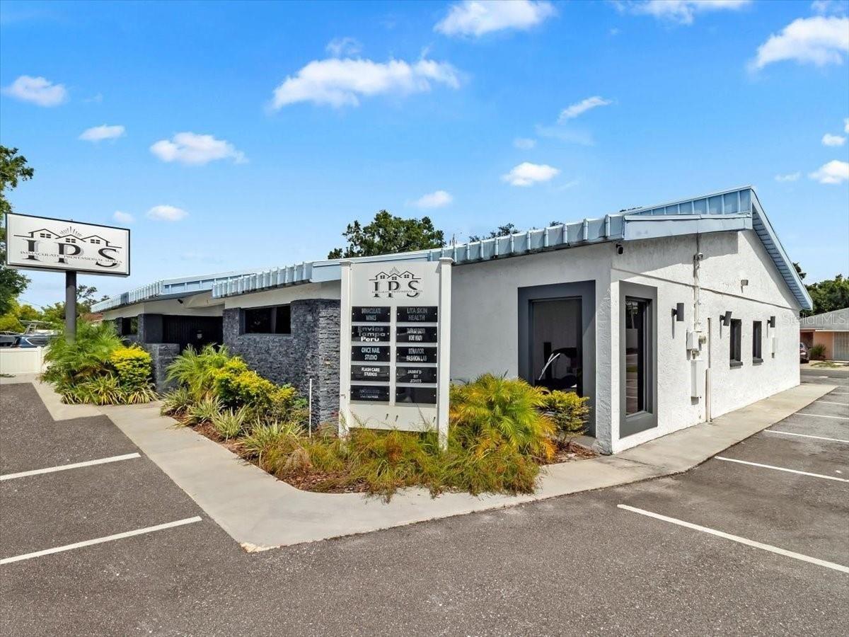 Property Image for 3811 W Sligh Avenue