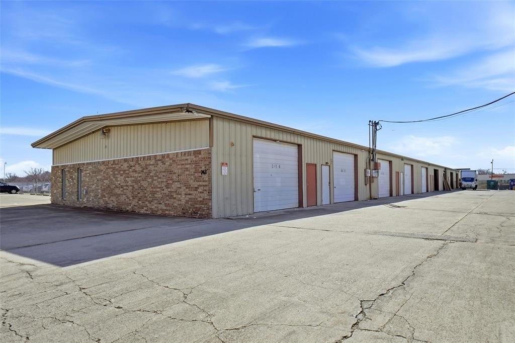 Property Image for 742 Dalworth Drive