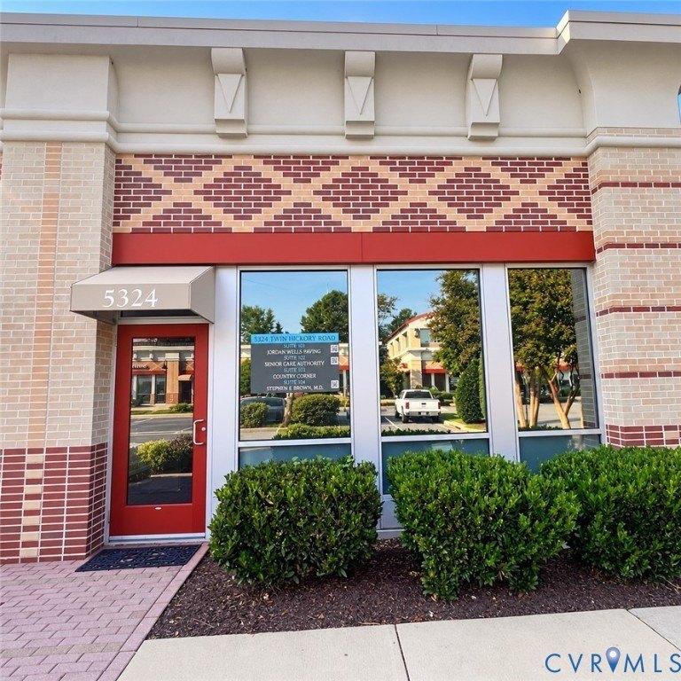 Property Image for 5324 Twin Hickory Road