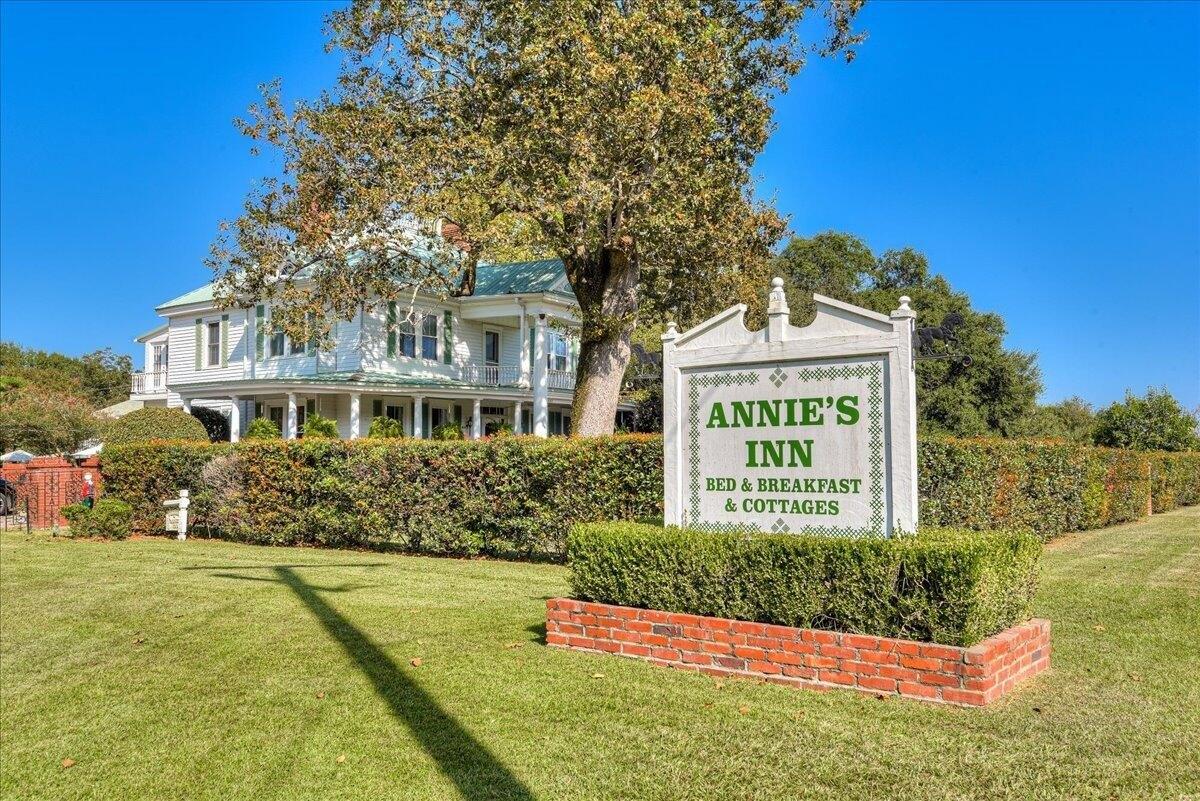 Property Image for 3083 Charleston Highway