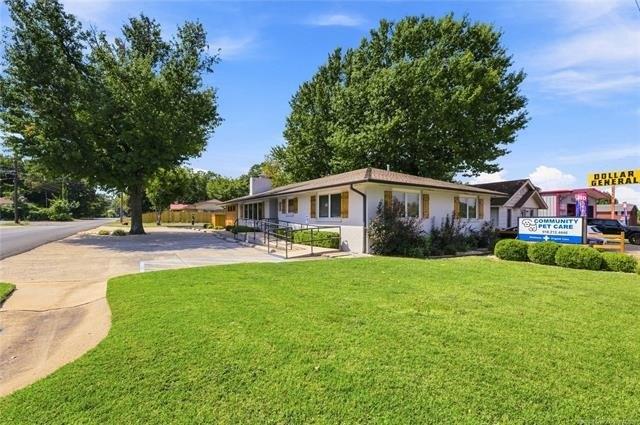 Property Image for 223 N East Ave, Tahlequah, OK 74464