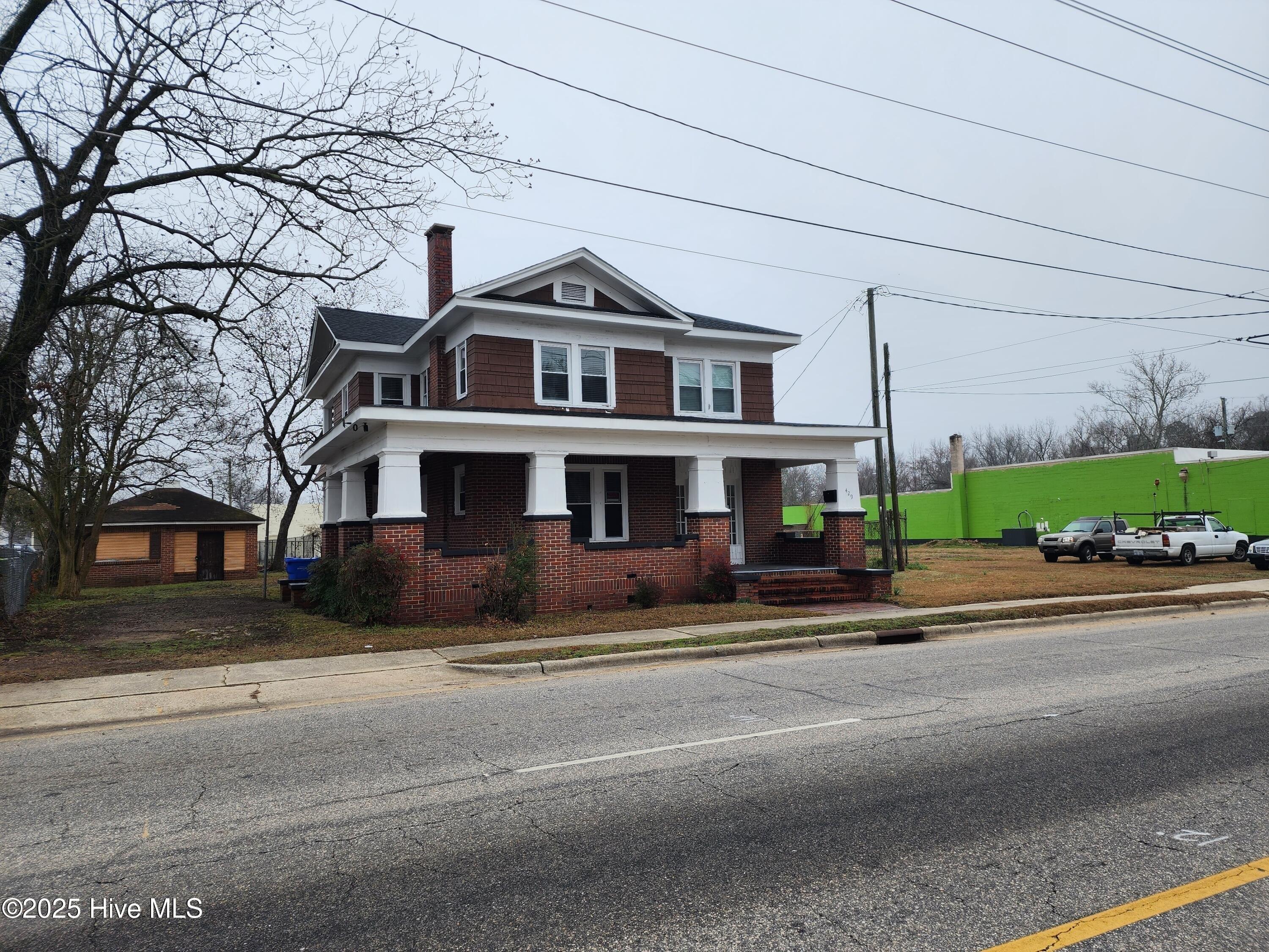 Property Image for 429 Gillespie Street