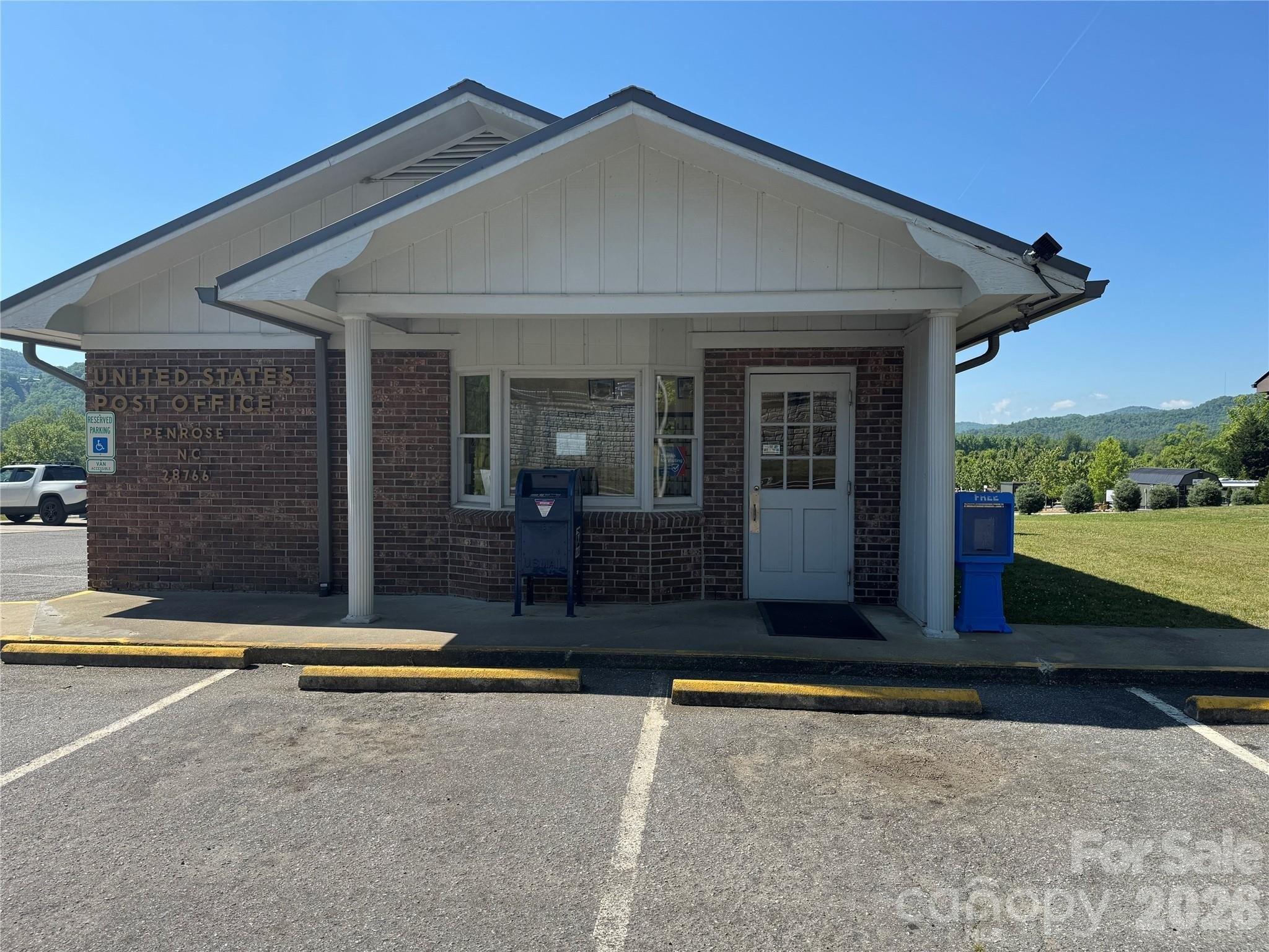 Property Image for 5858 Old Hendersonville Highway
