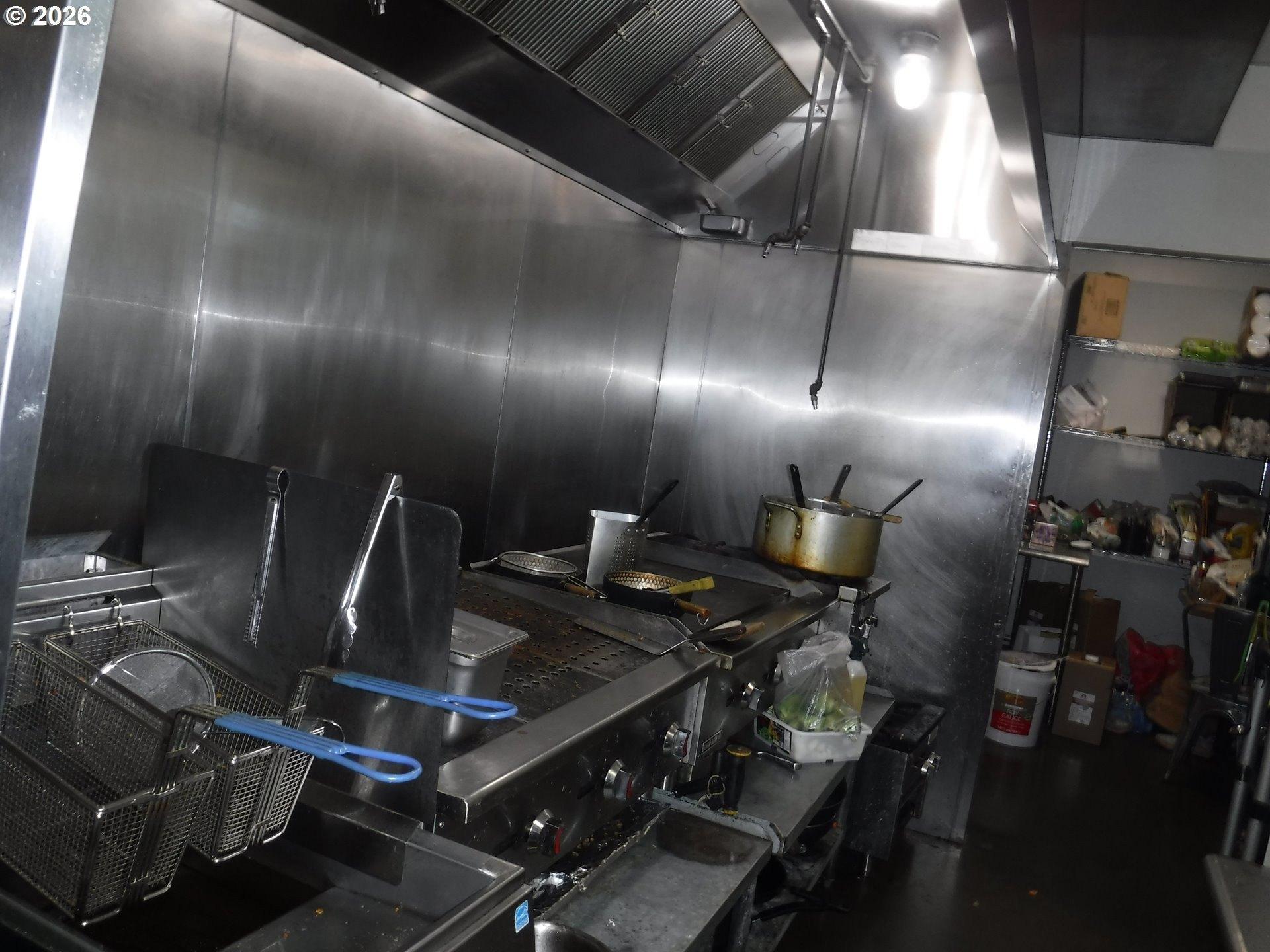 Property Image for 1337 NE Broadway St