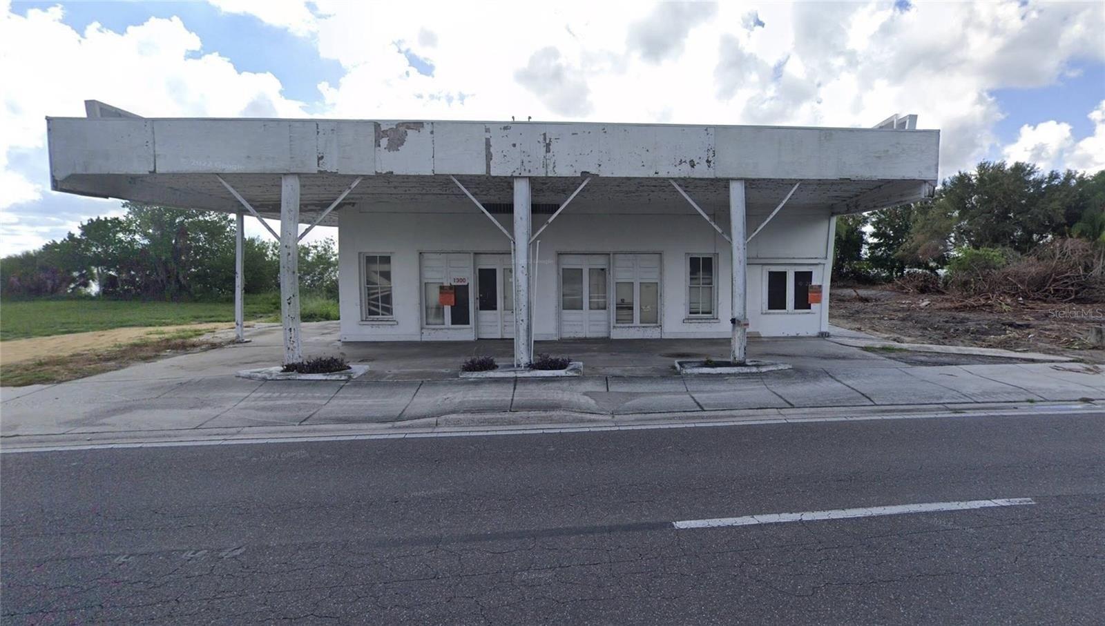 Property Image for 1300 S Lake Shore Way