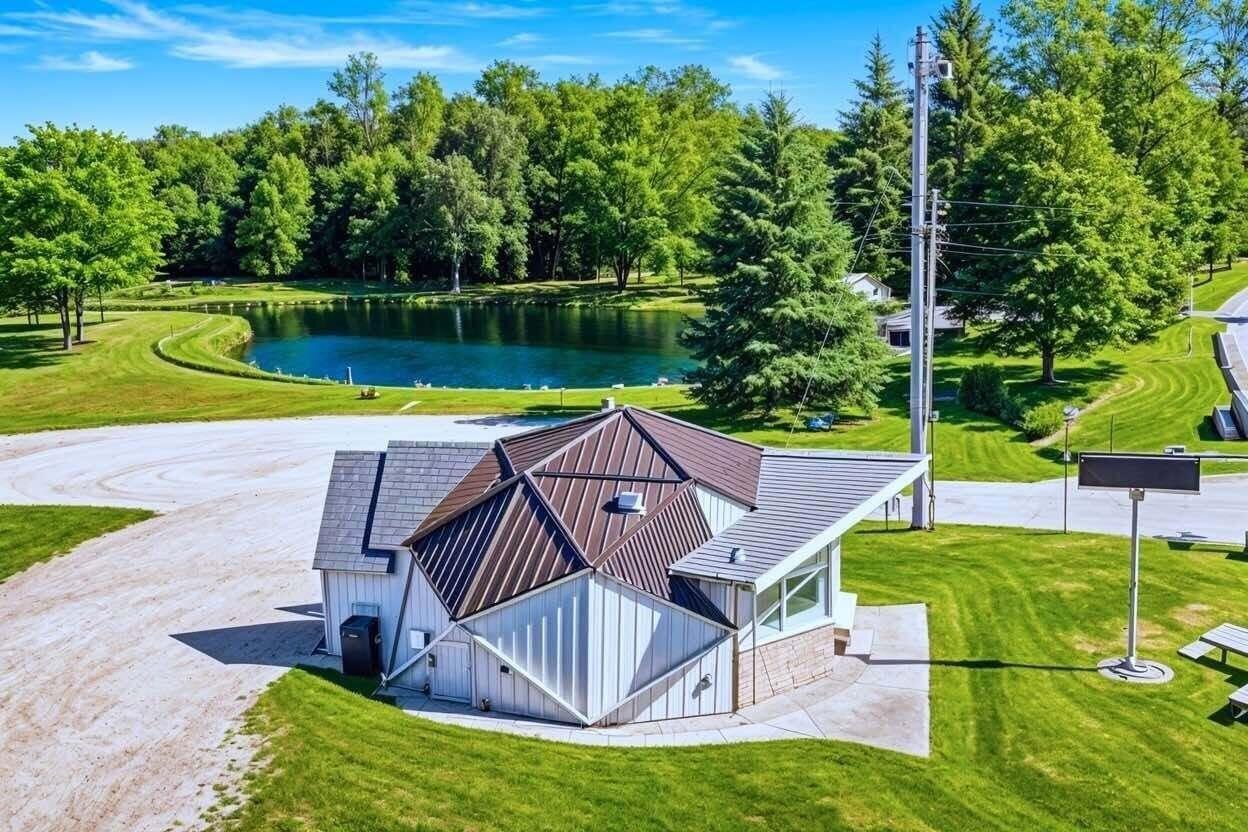 Property Image for 307 N U.s. 23