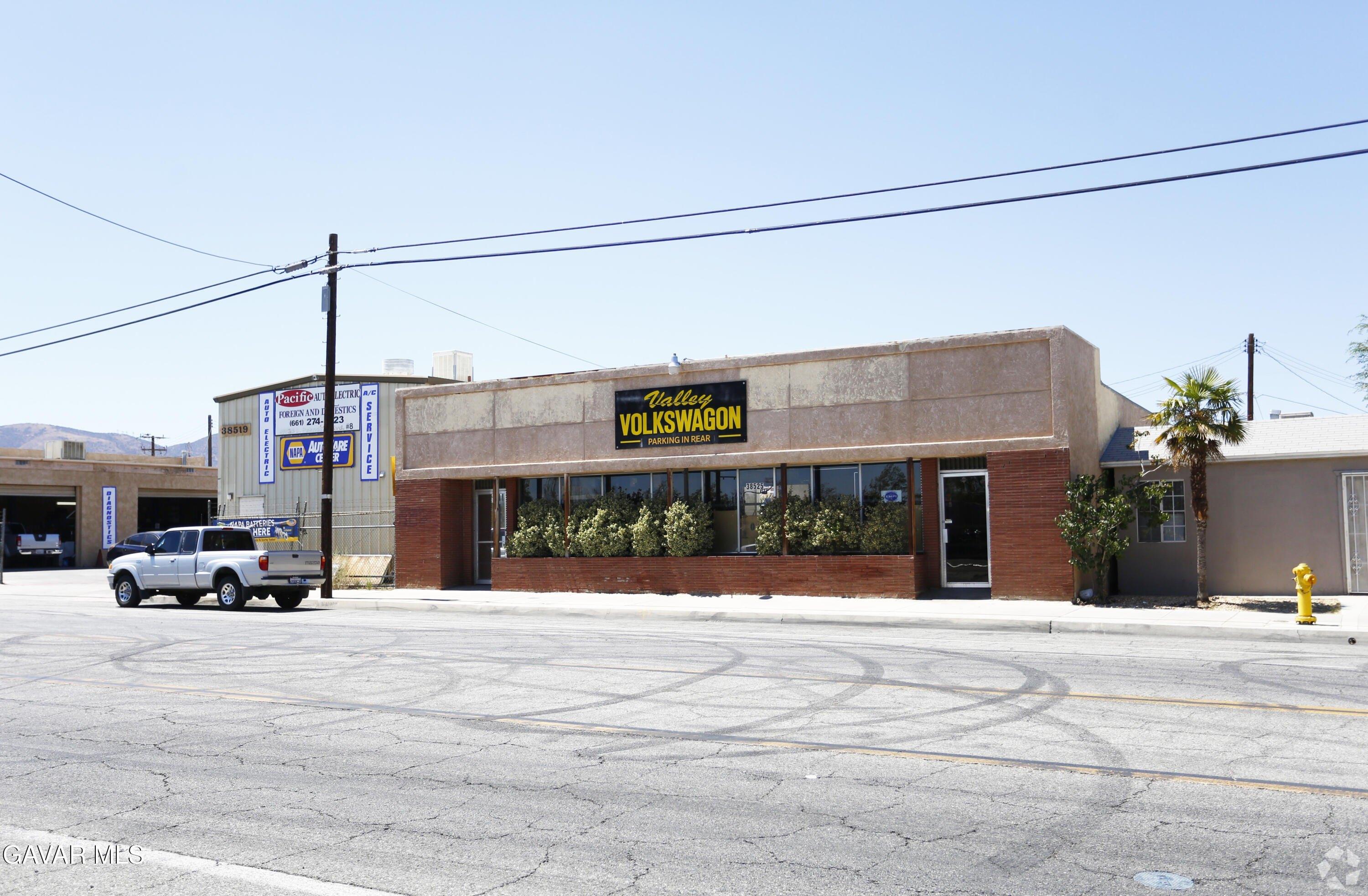 Property Image for 38525 E 6th Street