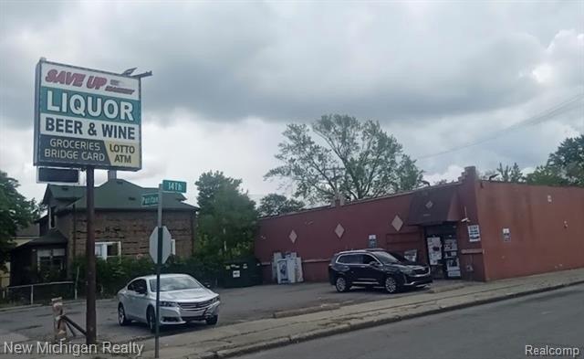 Property Image for 2033-2041 Puritan