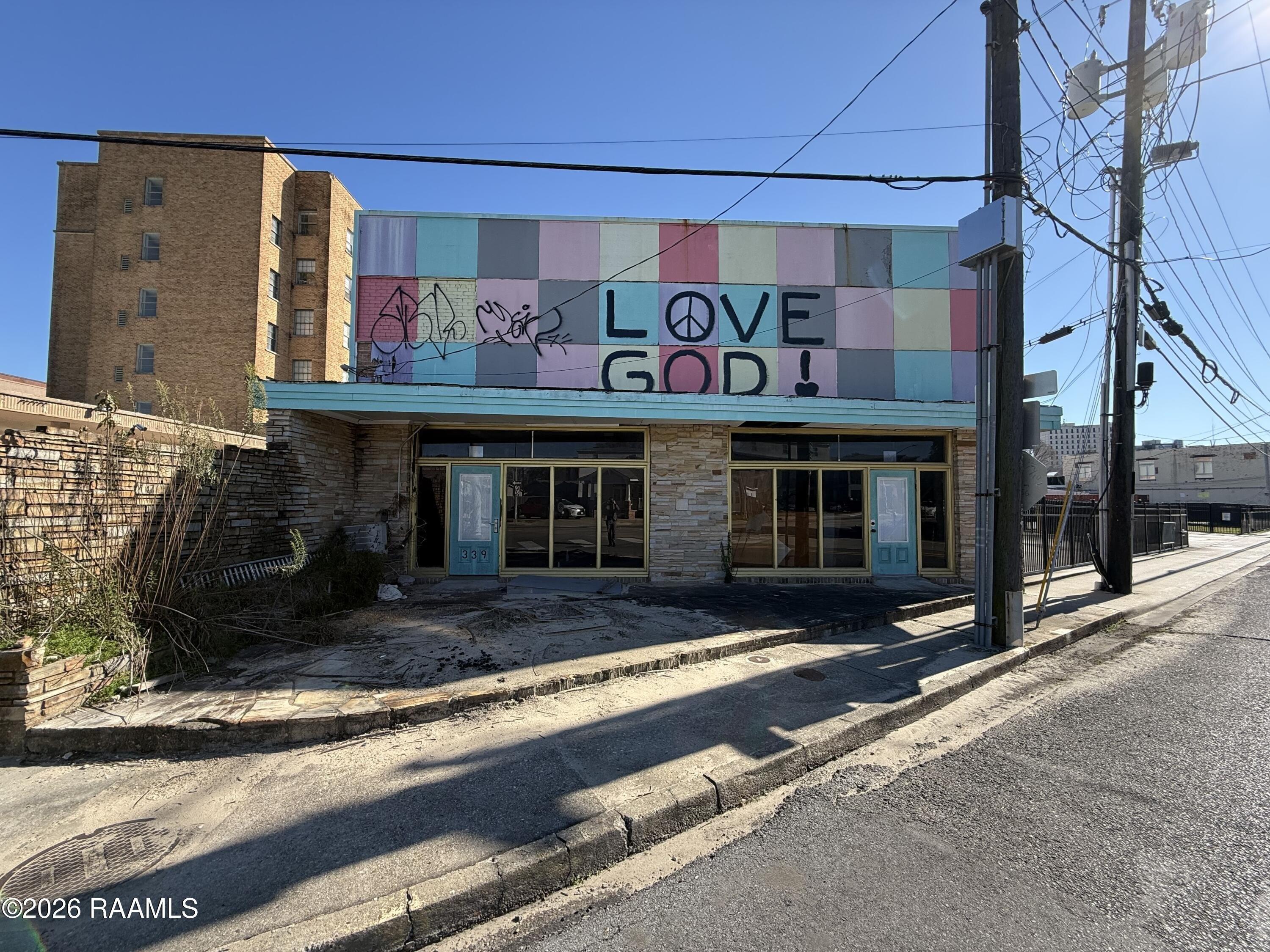 Property Image for 339 S Buchanan Street