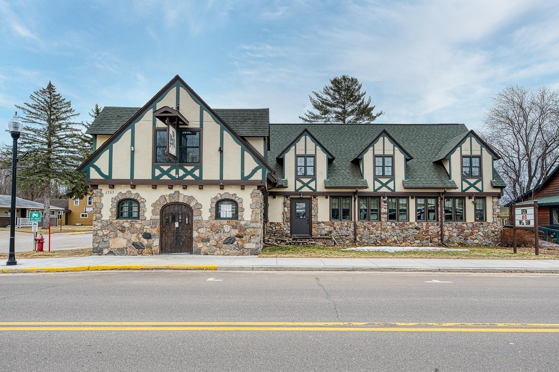 Property Image for 1765 Superior St