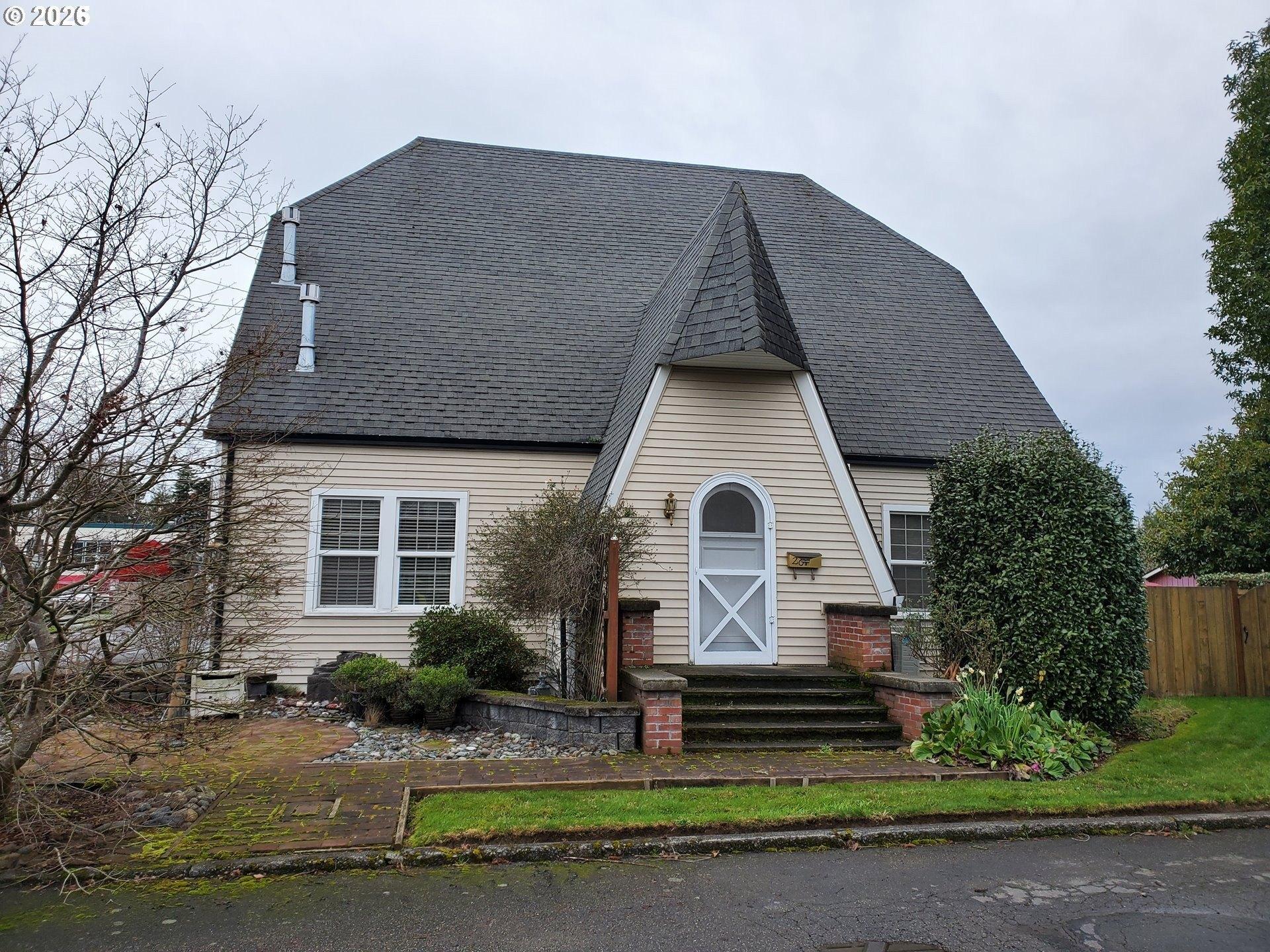 Property Image for 201 N BIRCH St
