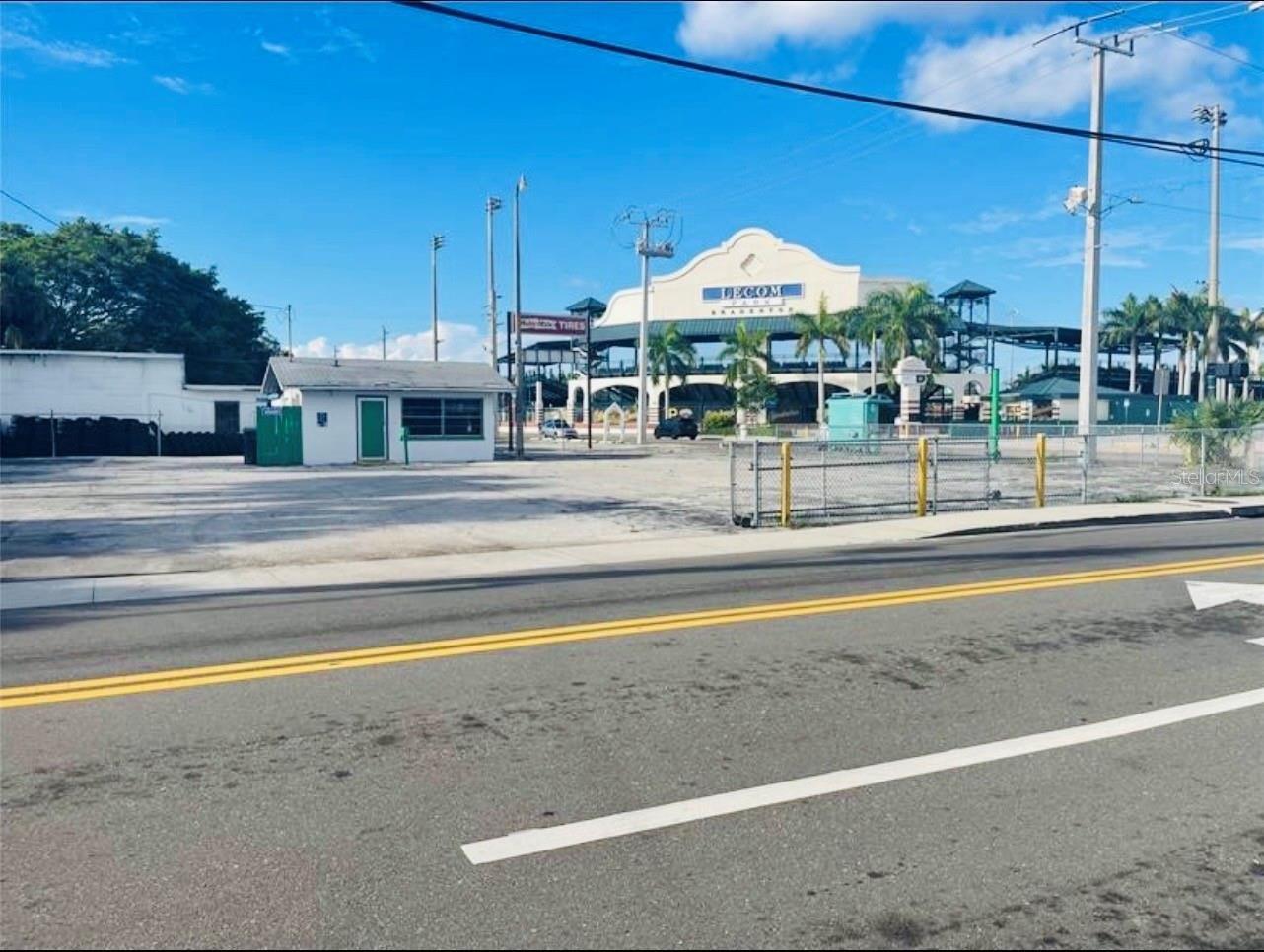 Property Image for 1614 9th Street W