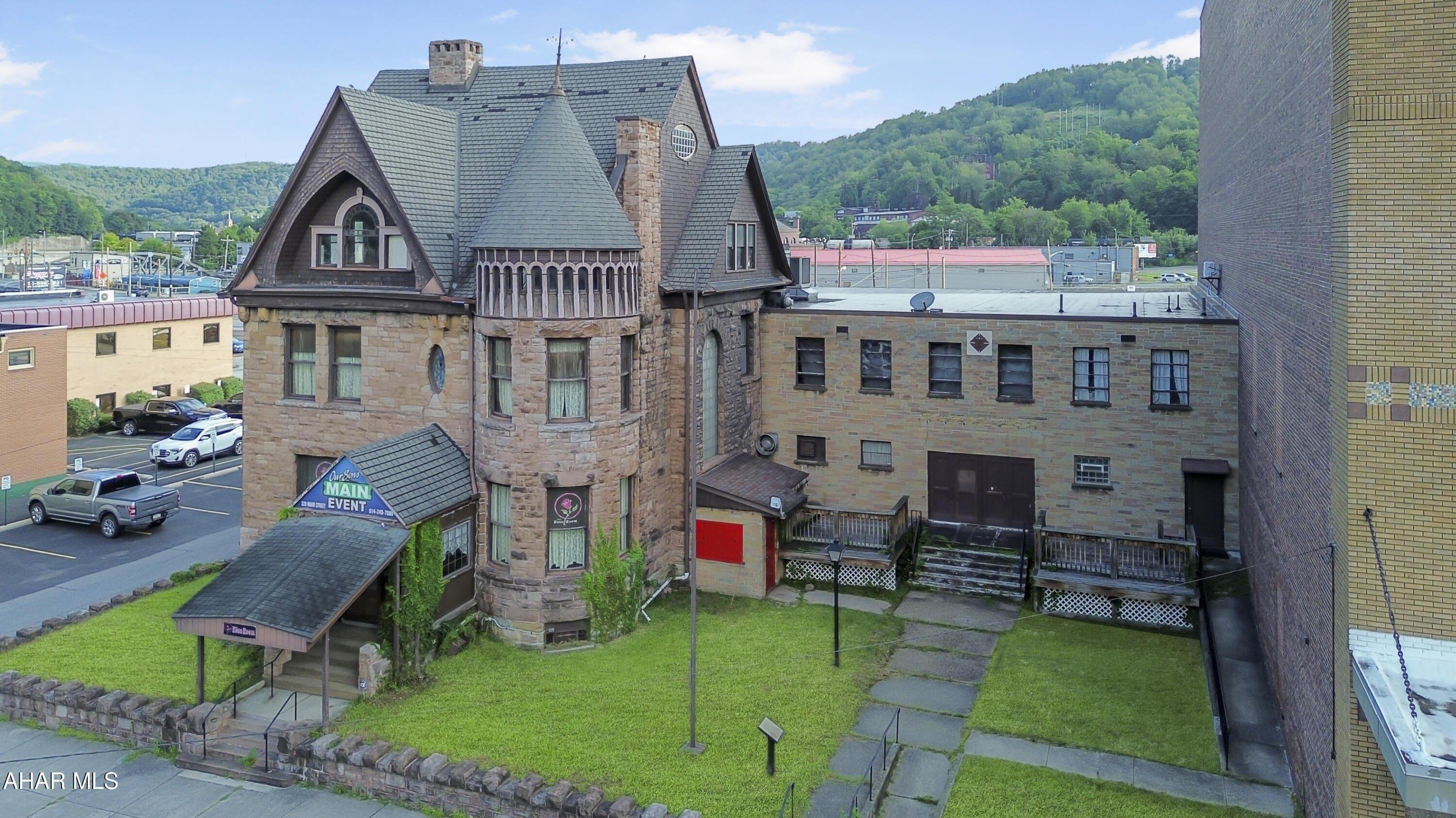 Property Image for 229 Main Street