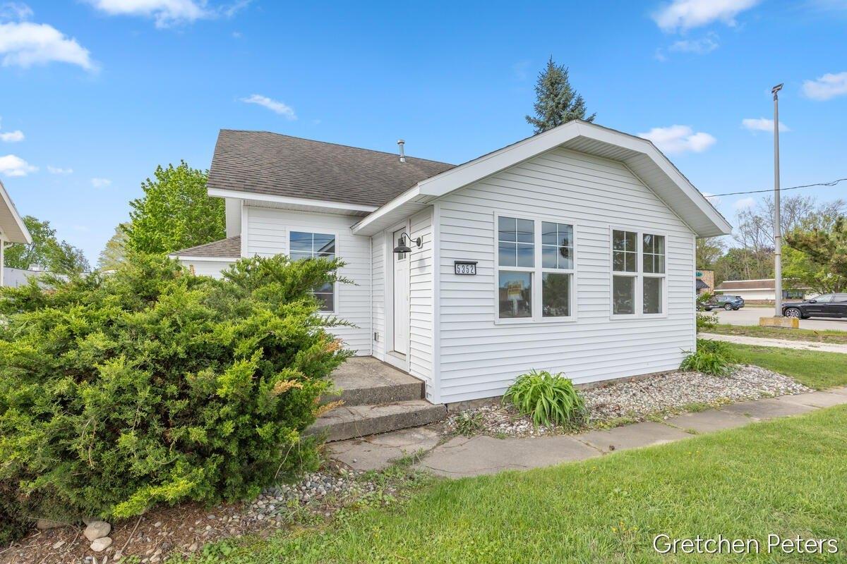 Property Image for 5352 Plainfield Avenue NE