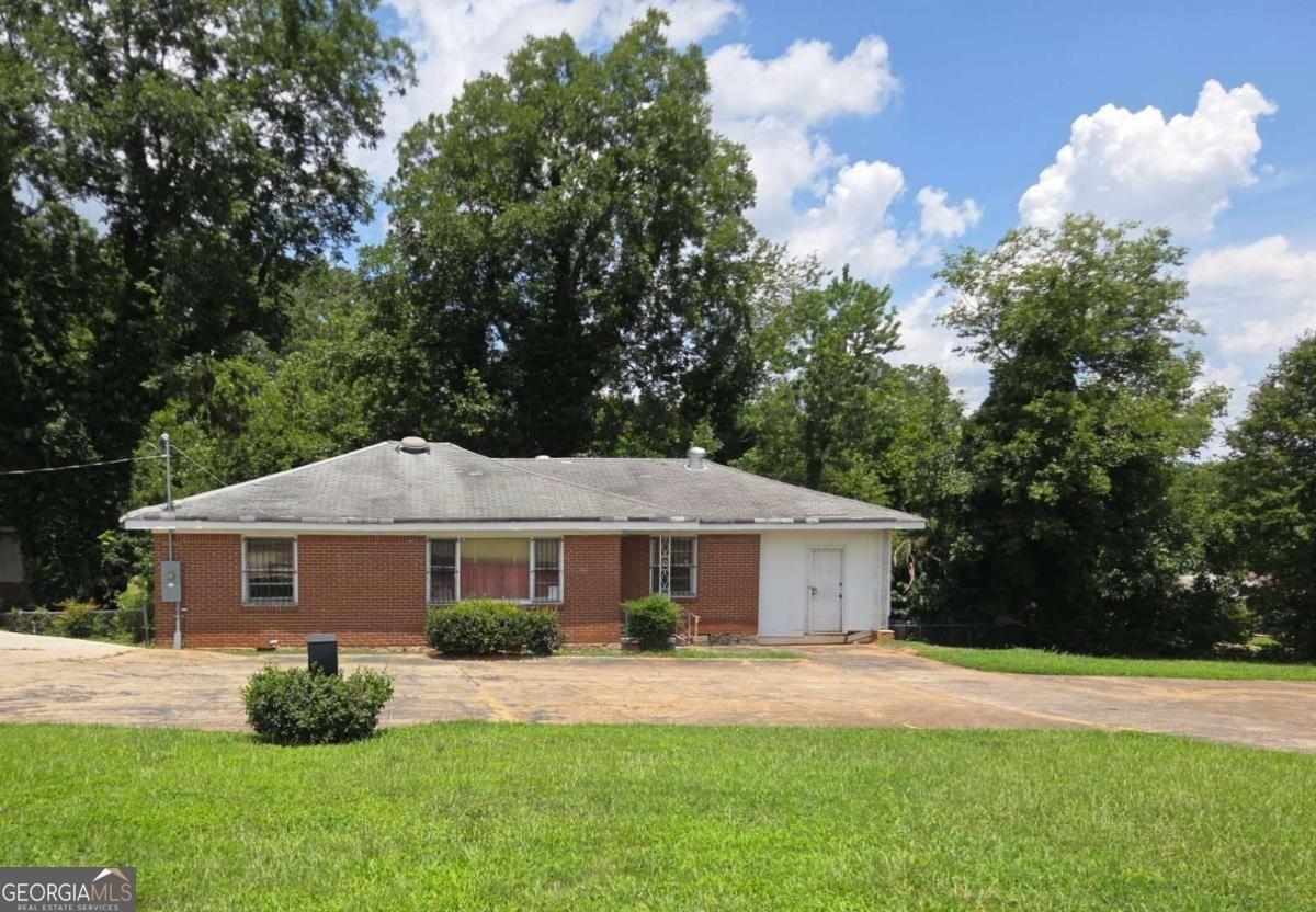 Property Image for 2316 Candler Road