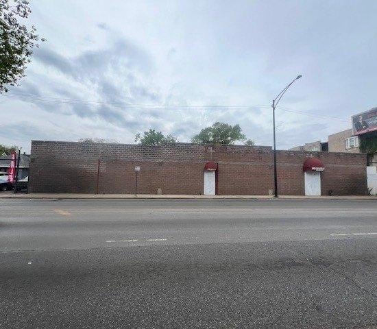 Property Image for 706 N Cicero Avenue