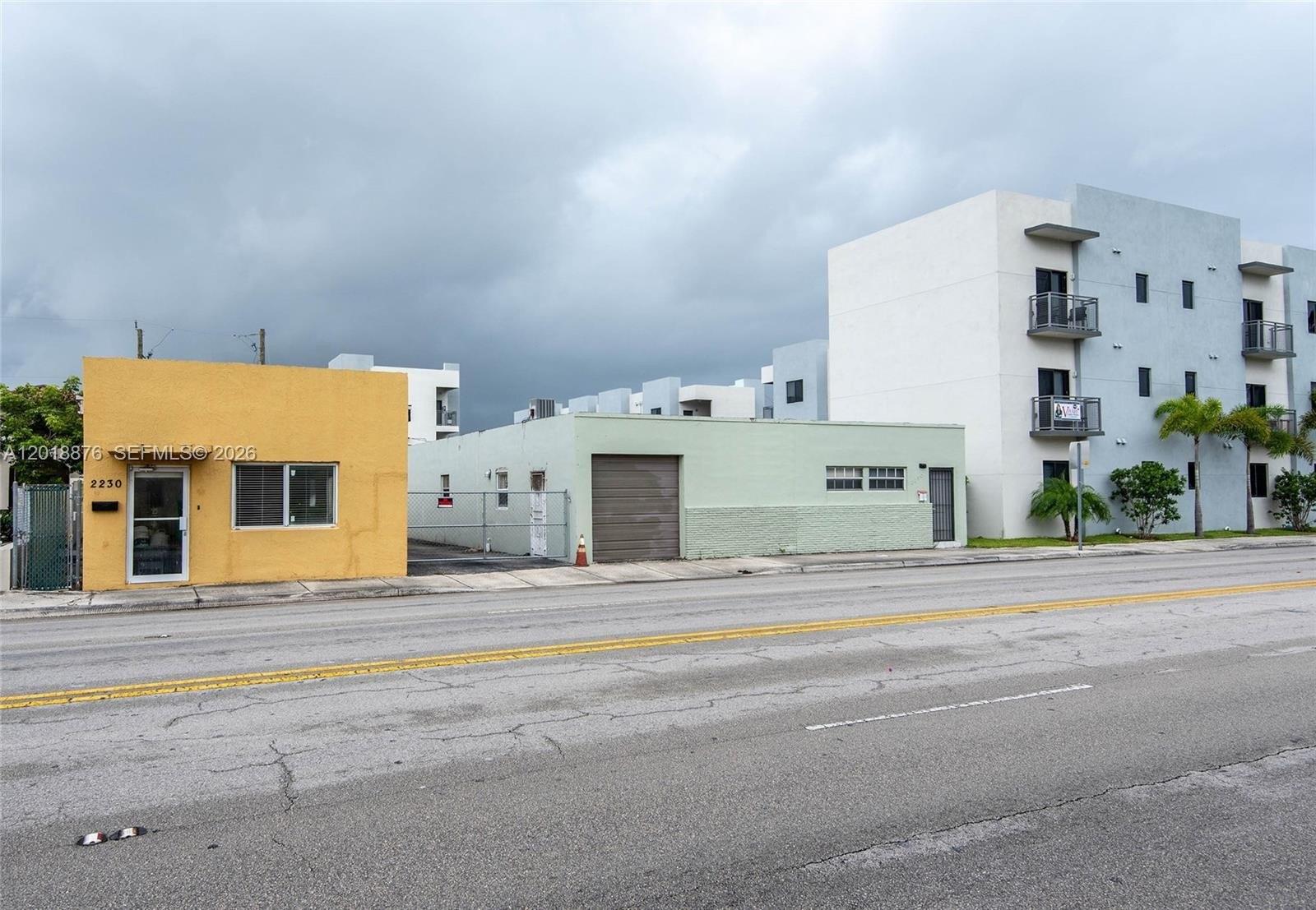 Property Image for 2250 Palm Ave