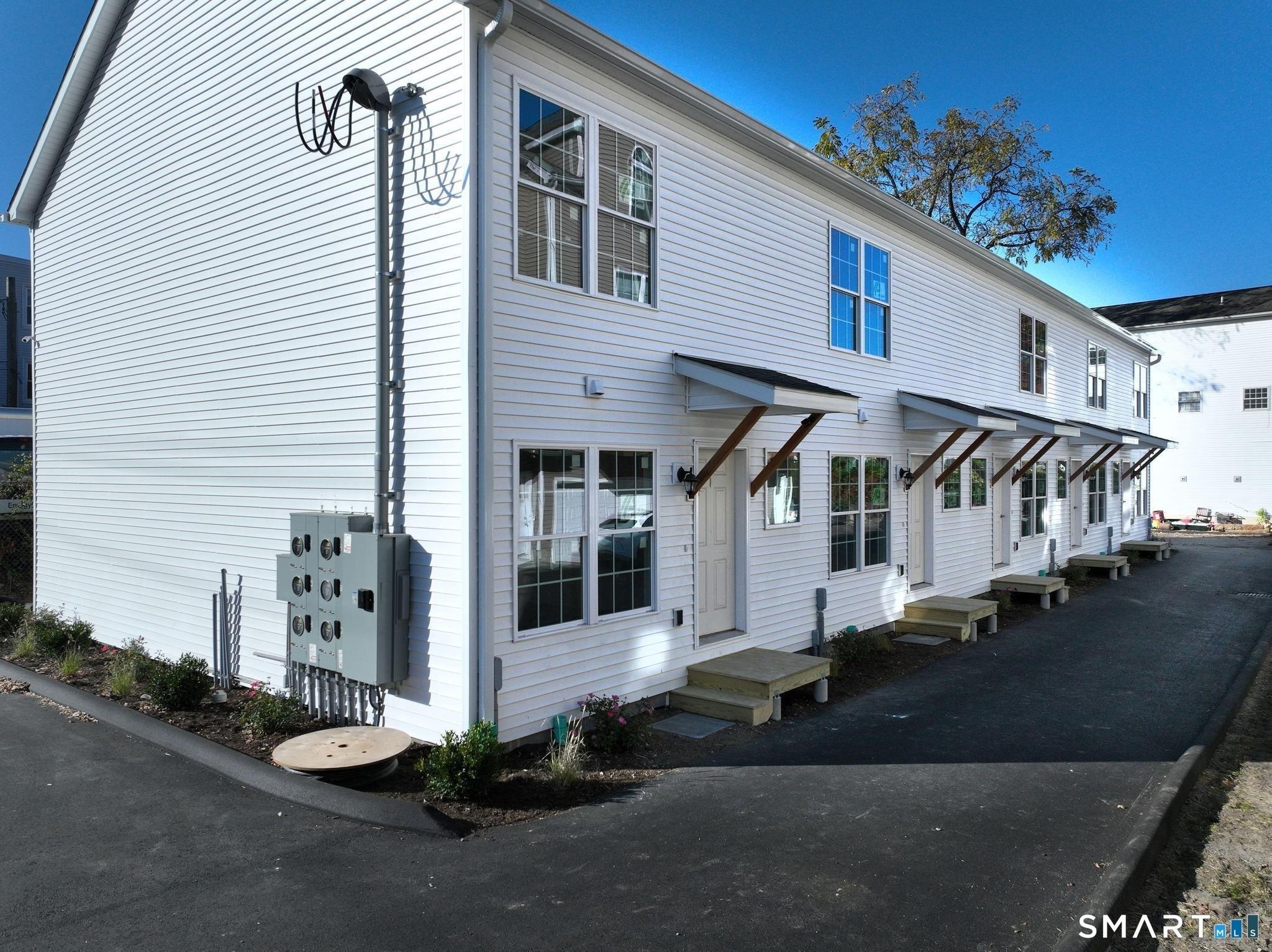 Property Image for 281 Greenwich Avenue