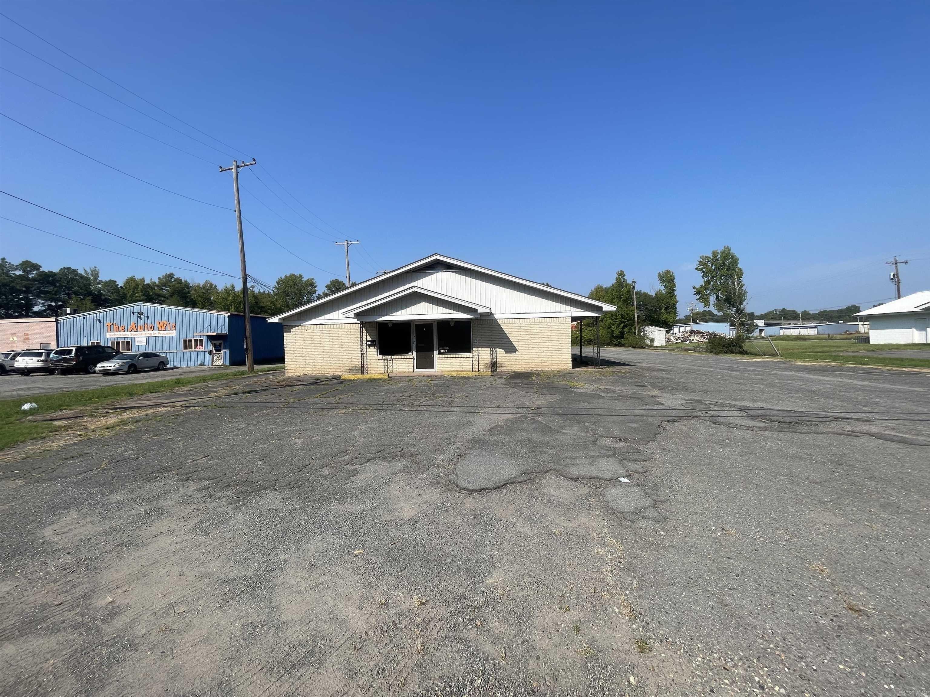 Property Image for 2902 Catalpa