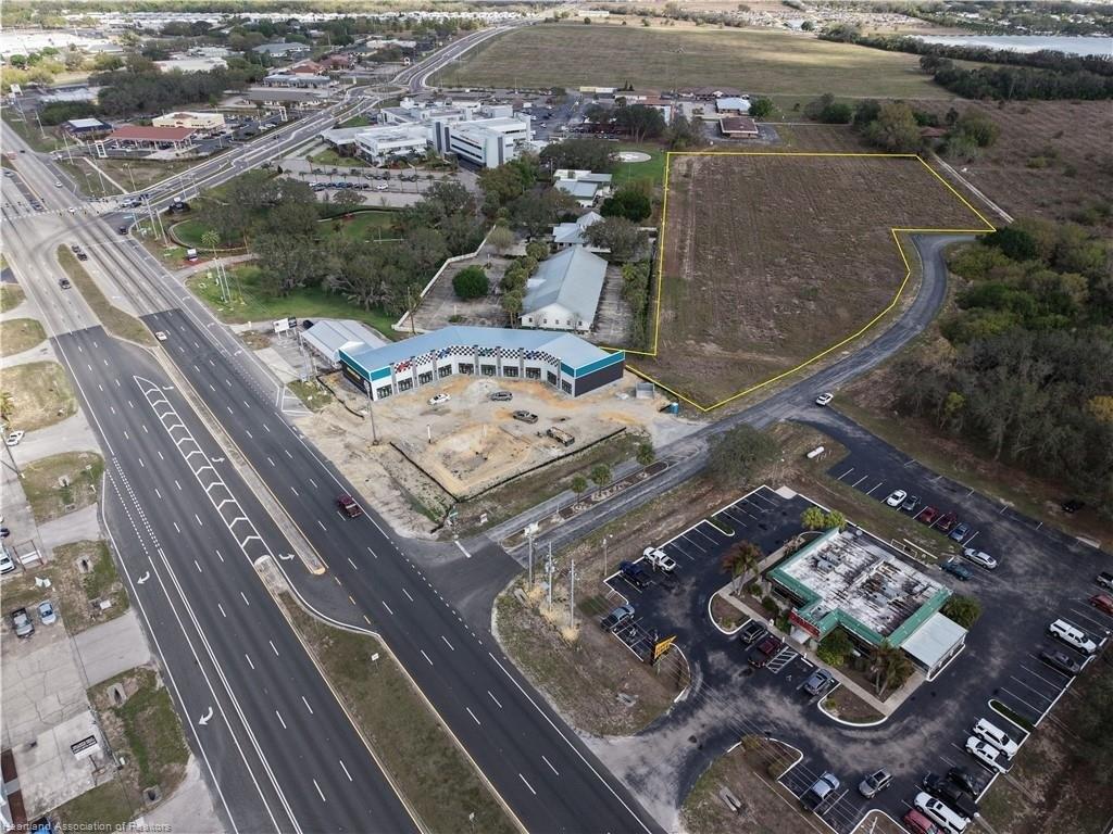 Property Image for 2000 Village Grove Boulevard