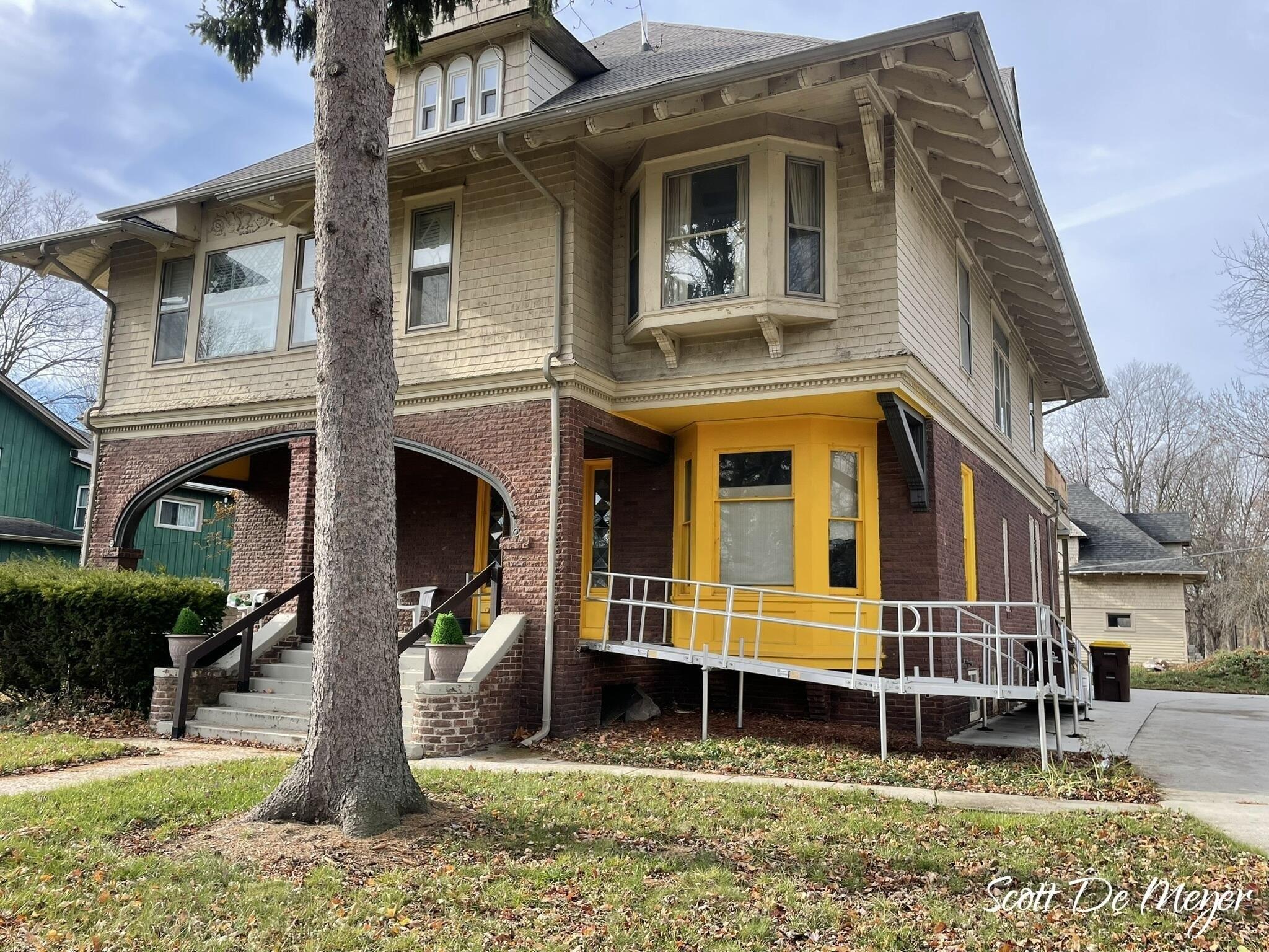 Property Image for 623 N State Street