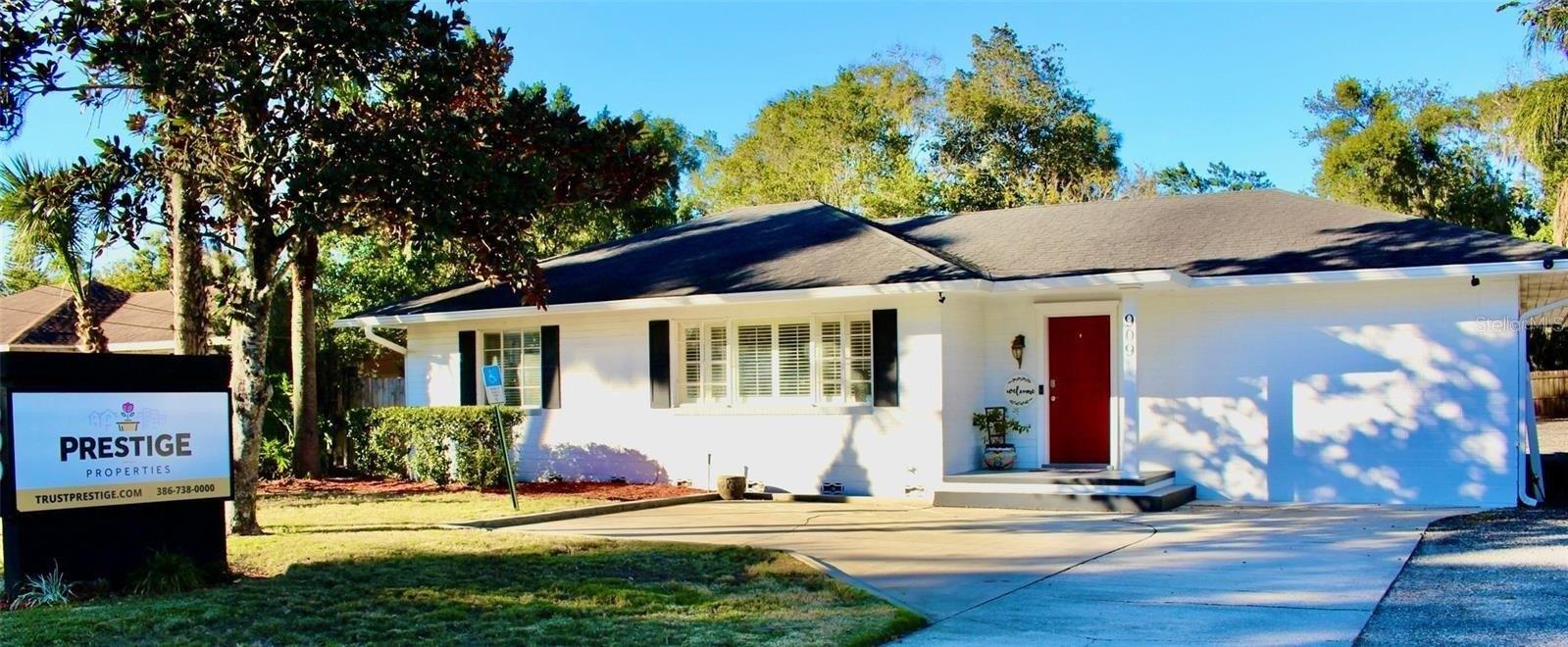 Property Image for 909 W New York Avenue