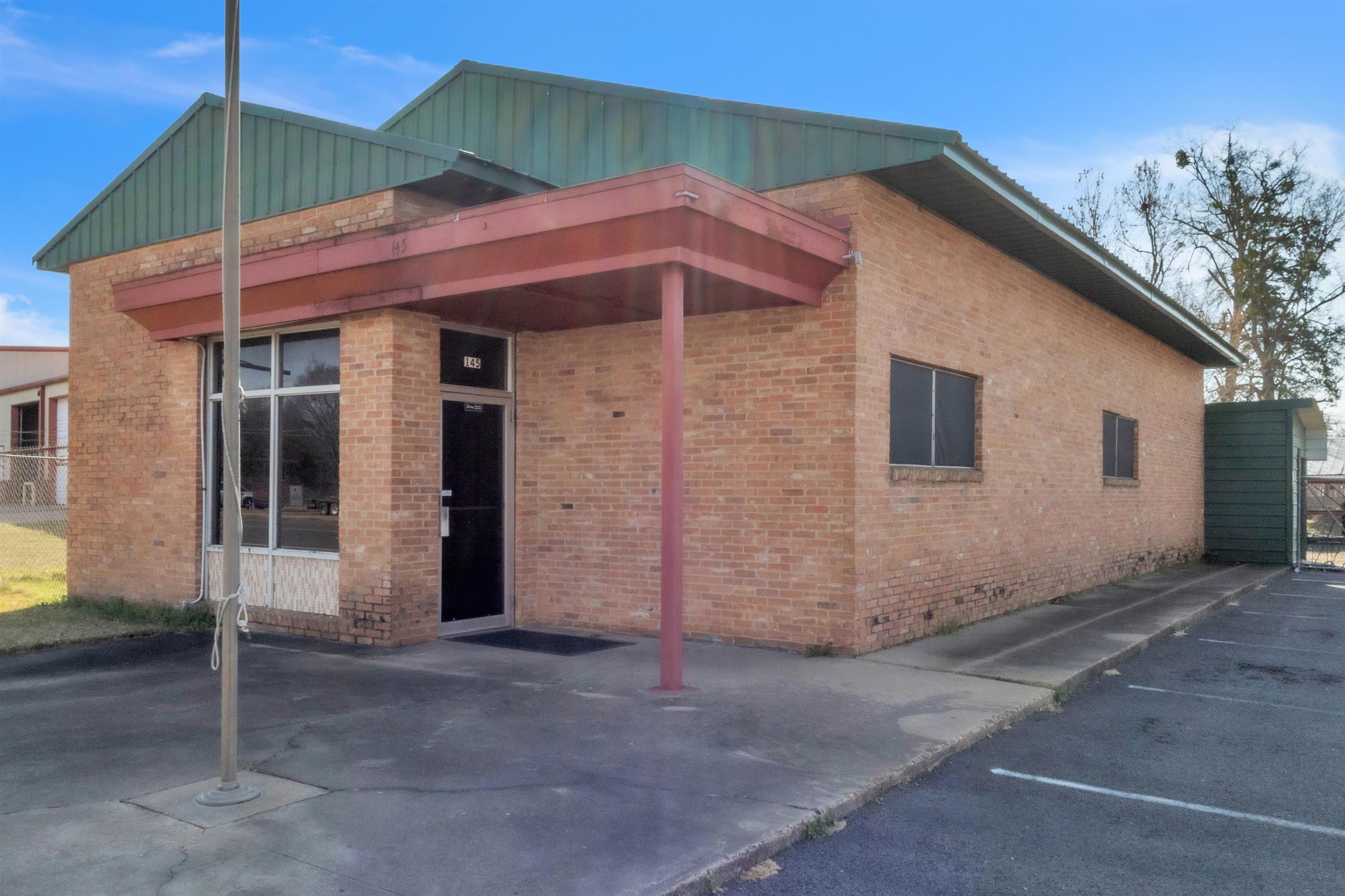 Property Image for 145 E Texas Ave