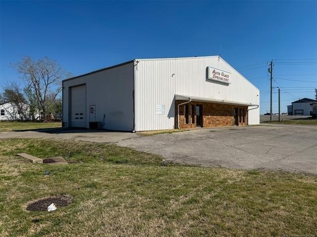 Property Image for 1745 W 2nd