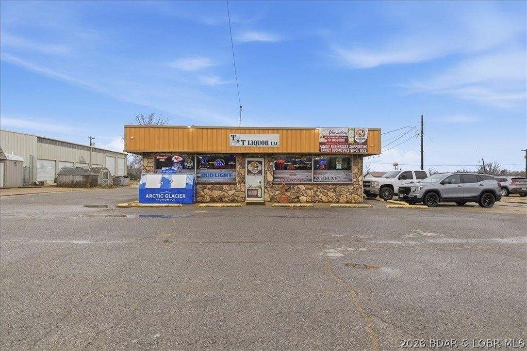 Property Image for 603 South Hwy 5