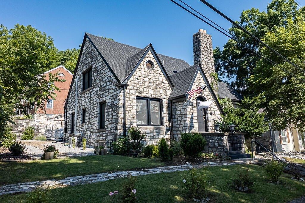 Property Image for 710 Woodland Avenue