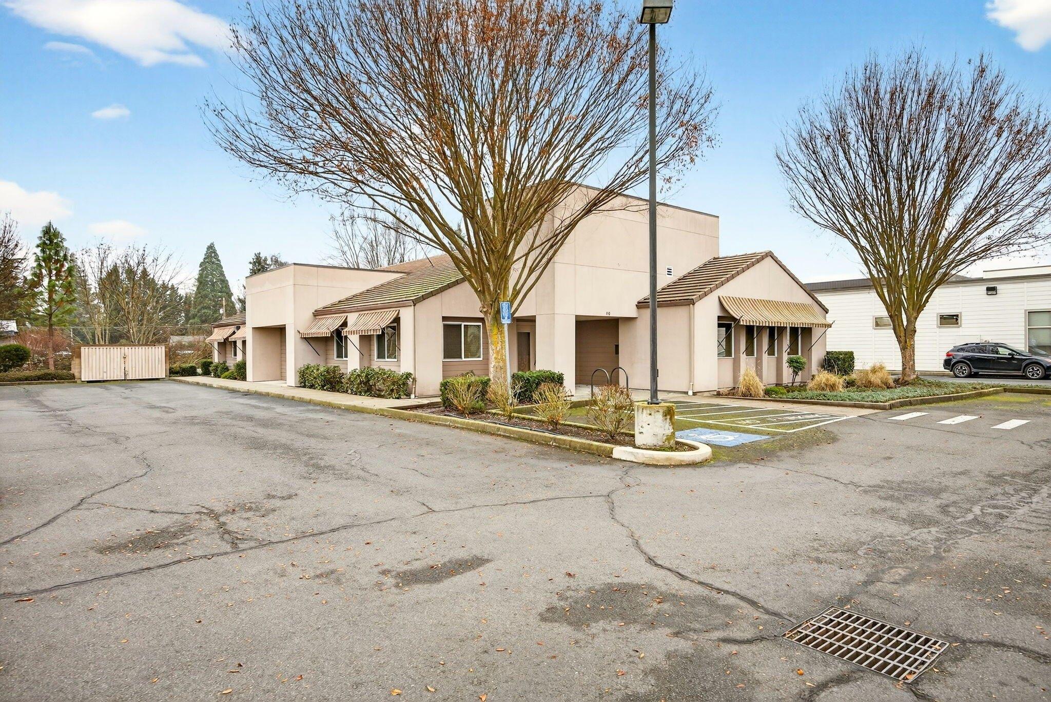 Property Image for 810 O'Hare Parkway
